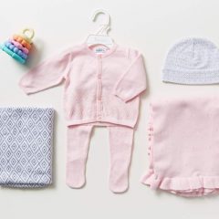 A List of Essential Clothes for Baby Girl