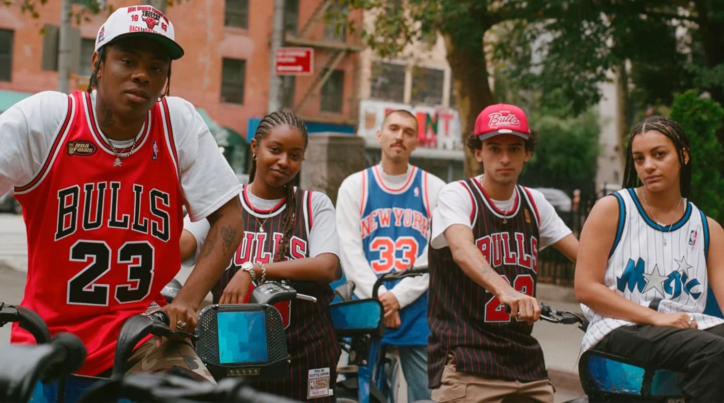 23 Different Ways To Style A Basketball Jersey That Actually Look