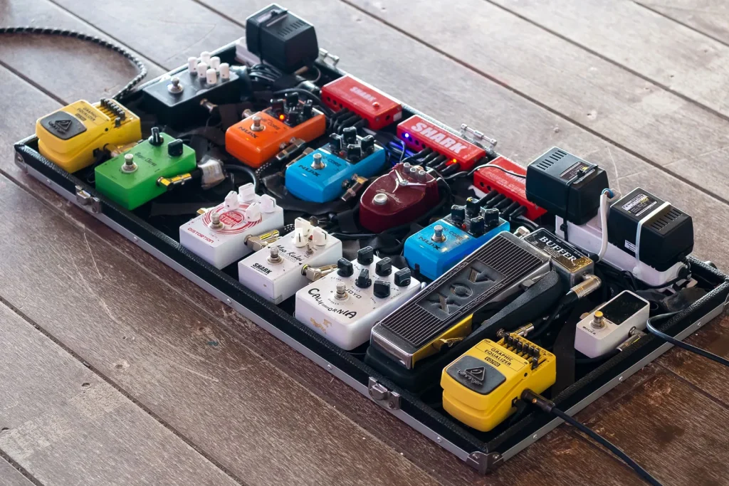 Different types of guitar pedals