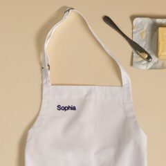 Culinary Tradition: 3 Reasons Chefs Wear White Aprons